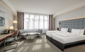 Premier Inn Köln City Mediapark